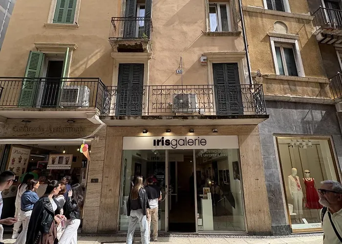 Juliet Deluxe Apartment